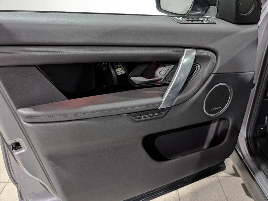 Land Rover Discovery Sport I Рестайлинг Москва  - изображение 19
