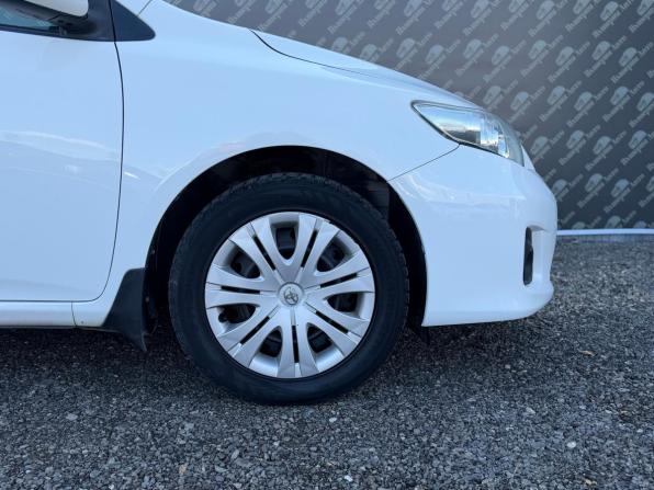 Toyota Corolla X (E140 E150) Рестайлинг с пробегом 2011 года, цена 900 000 рублей, 215000 км, седан, Автокод Объявления