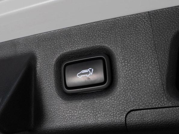 Hyundai Santa Fe IV Рестайлинг с пробегом 2020 года, цена 3 879 000 рублей, 77493 км, внедорожник, Автокод Объявления