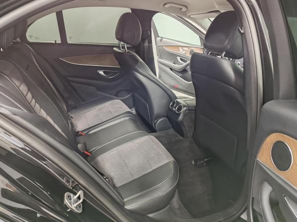 Mercedes-Benz E-Класс V (W213 S213 C238) с пробегом 2019 года, цена 3 100 000 рублей, 82755 км, седан, Автокод Объявления