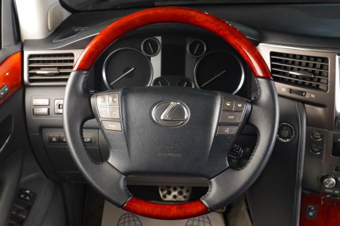 Lexus LX III с пробегом 2008 года, цена 2 869 000 рублей, 296354 км, внедорожник, Автокод Объявления