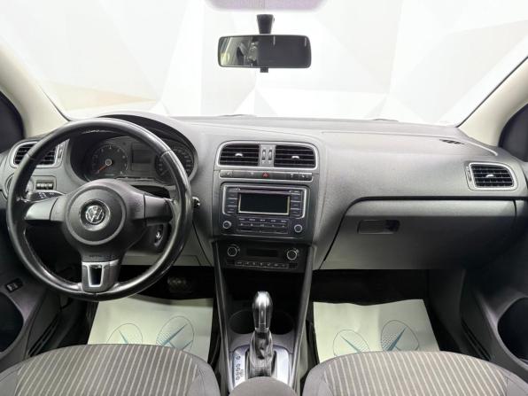 Volkswagen Polo V с пробегом 2012 года, цена 630 000 рублей, 286518 км, седан, Автокод Объявления