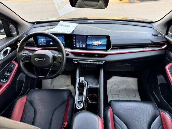 Geely Coolray I Рестайлинг с пробегом 2024 года, цена 2 009 000 рублей, 57048 км, внедорожник, Автокод Объявления
