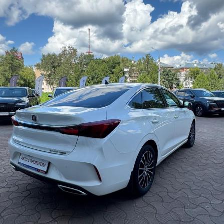 Changan Eado Plus с пробегом 2023 года, цена 1 660 000 рублей, 37600 км, седан, Автокод Объявления