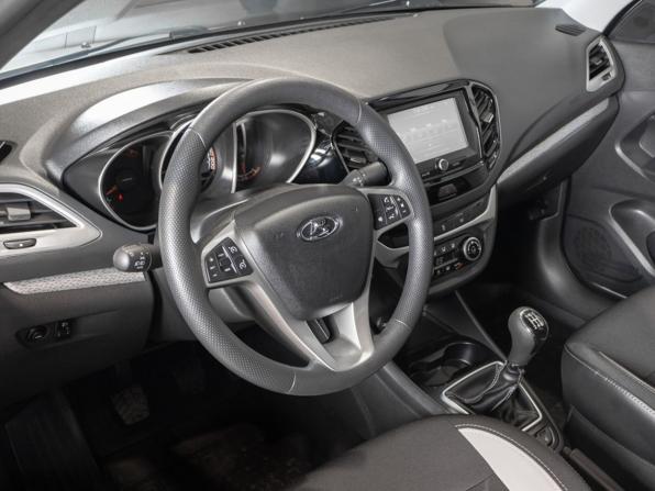 Lada (ВАЗ) Vesta I с пробегом 2018 года, цена 915 000 рублей, 139984 км, седан, Автокод Объявления