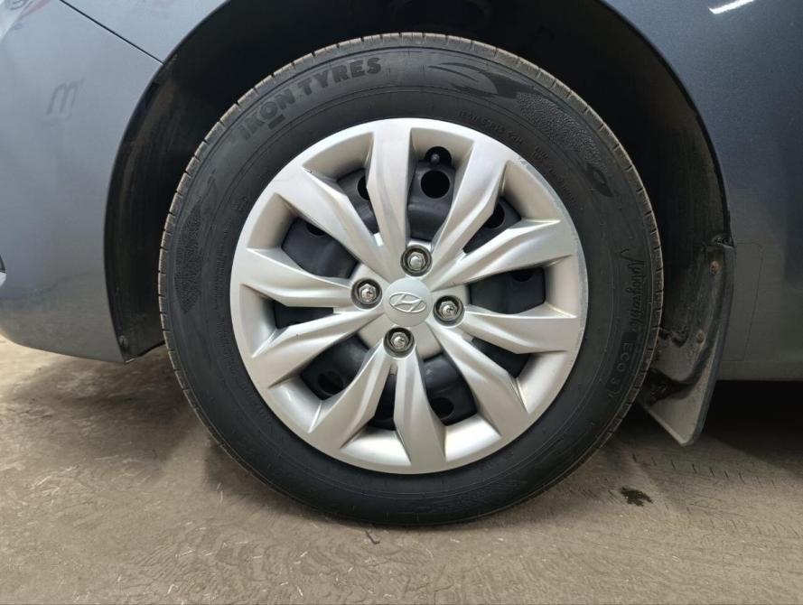 Hyundai Solaris II Санкт-Петербург  - изображение 22