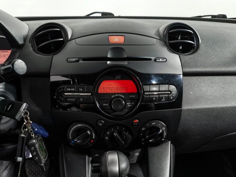 Mazda 2 II Рестайлинг (DE2) Санкт-Петербург  - изображение 16