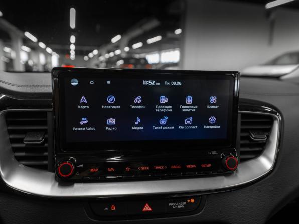 Kia Ceed III Рестайлинг с пробегом 2022 года, цена 2 360 000 рублей, 56000 км, хэтчбек, Автокод Объявления