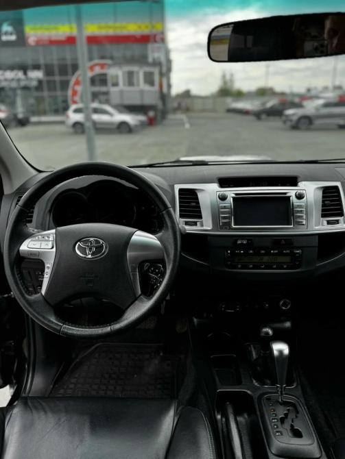 Toyota Hilux VII Рестайлинг Тюмень  - изображение 12