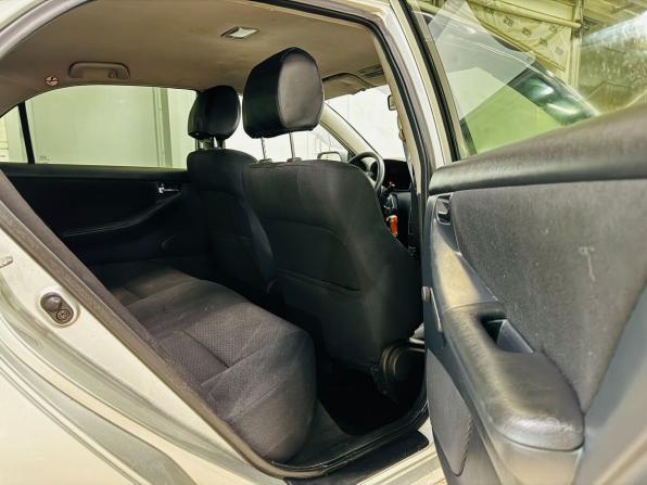 Toyota Corolla IX (E120 E130) Рестайлинг с пробегом 2005 года, цена 300 000 рублей, 399861 км, седан, Автокод Объявления