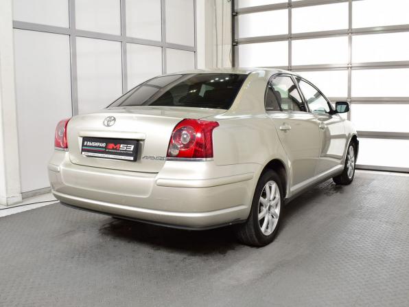 Toyota Avensis II Рестайлинг с пробегом 2006 года, цена 549 999 рублей, 419600 км, седан, Автокод Объявления