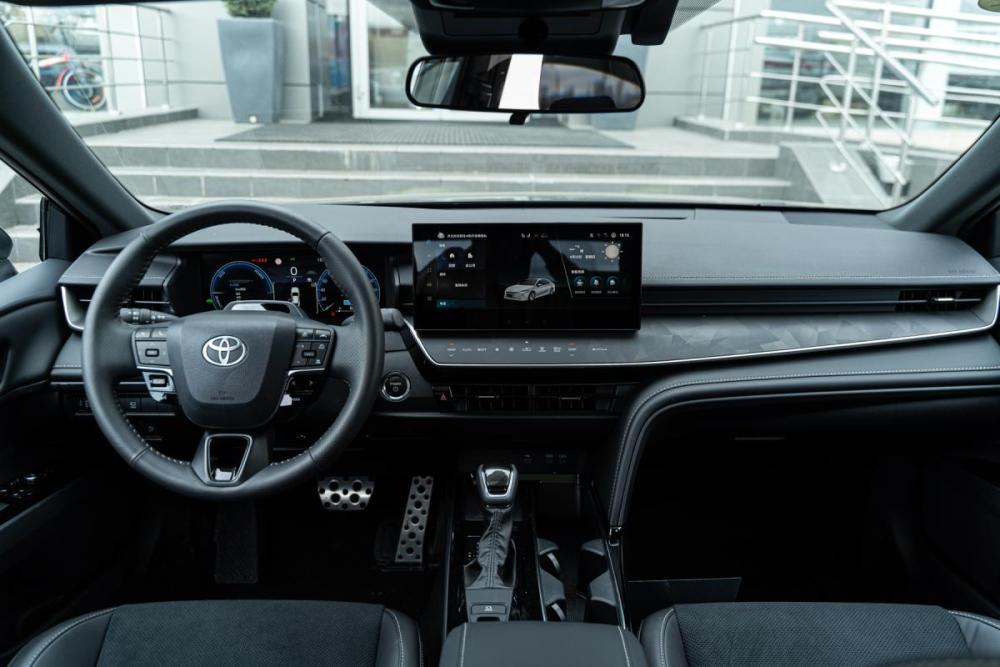 Toyota Camry IX (XV80) China Market Москва  - изображение 9