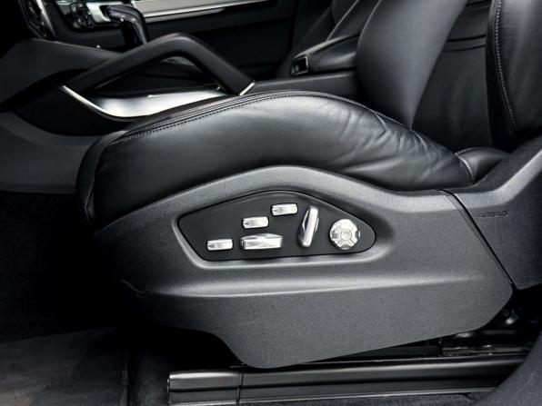 Porsche Cayenne III с пробегом 2019 года, цена 10 300 000 рублей, 64859 км, внедорожник, Автокод Объявления