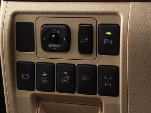Toyota Land Cruiser 200 Series Рестайлинг 1 с пробегом 2014 года, цена 5 729 000 рублей, 117542 км, внедорожник, Автокод Объявления