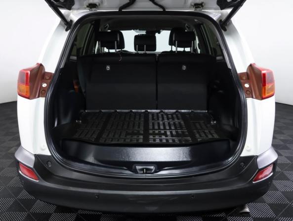 Toyota RAV4 IV (XA40) с пробегом 2013 года, цена 1 685 000 рублей, 203261 км, внедорожник, Автокод Объявления