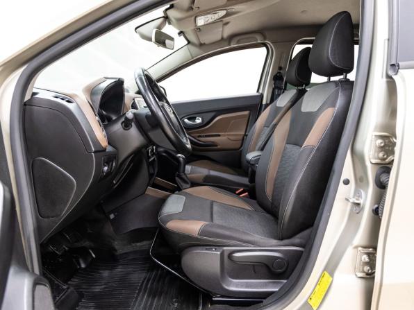 Lada (ВАЗ) XRAY I с пробегом 2017 года, цена 783 000 рублей, 122255 км, хэтчбек, Автокод Объявления