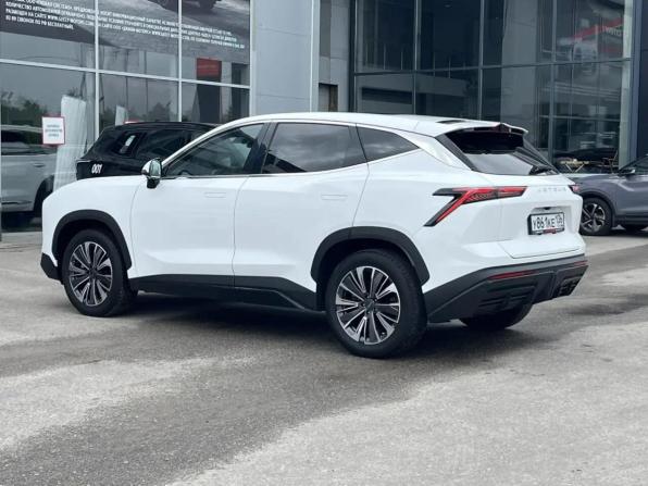 JETOUR DASHING I с пробегом 2023 года, цена 1 850 000 рублей, 67582 км, внедорожник, Автокод Объявления