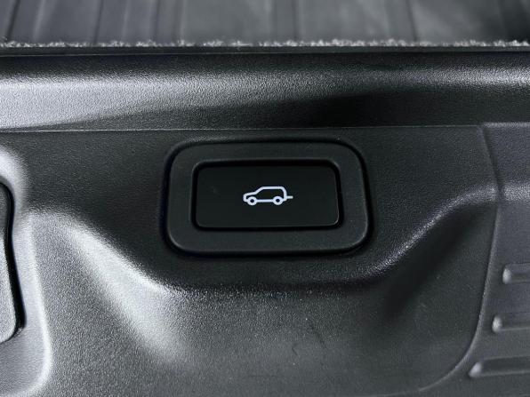Land Rover Range Rover IV Рестайлинг с пробегом 2020 года, цена 6 150 000 рублей, 129543 км, внедорожник, Автокод Объявления