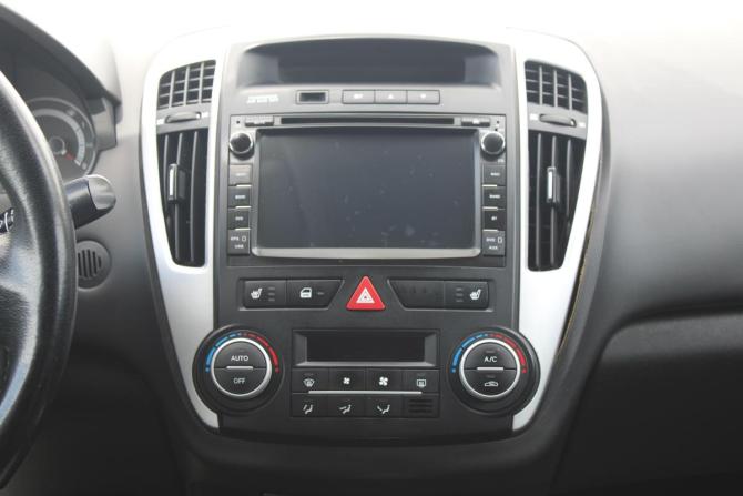 Kia Ceed I Рестайлинг с пробегом 2011 года, цена 610 000 рублей, 223000 км, хэтчбек, Автокод Объявления