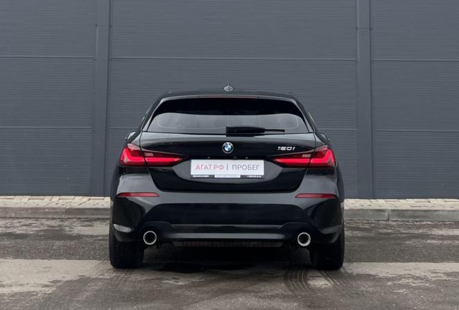 BMW 1 серии III (F40) с пробегом 2022 года, цена 3 316 000 рублей, 55080 км, хэтчбек, Автокод Объявления