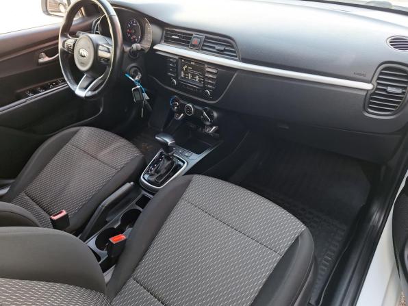 Kia Rio IV с пробегом 2017 года, цена 1 390 000 рублей, 89000 км, седан, Автокод Объявления
