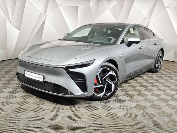 Exeed Exlantix ES с пробегом 2025 года, цена 4 675 000 рублей, 684 км, седан, Автокод Объявления