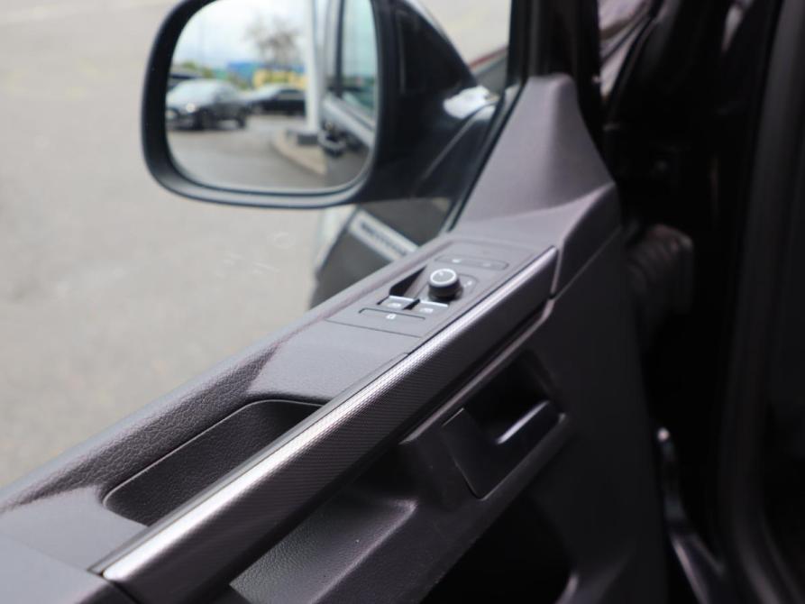 Volkswagen Multivan T6 Рестайлинг Санкт-Петербург  - изображение 15