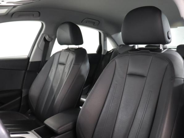 Audi A4 V (B9) с пробегом 2019 года, цена 2 460 000 рублей, 94000 км, седан, Автокод Объявления