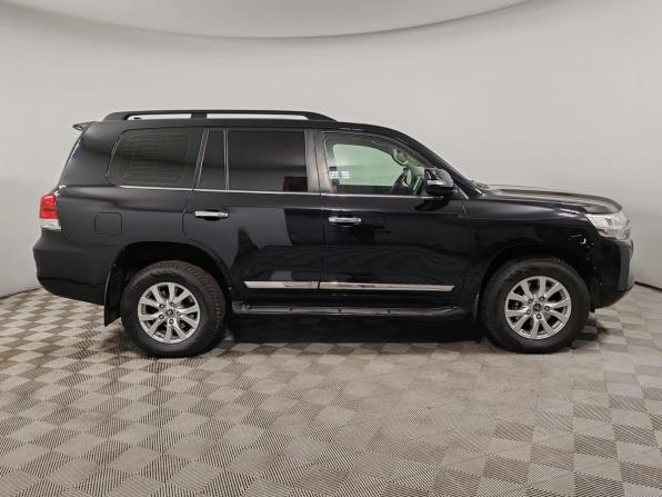 Toyota Land Cruiser 200 Series Рестайлинг 2 с пробегом 2015 года, цена 3 830 000 рублей, 382361 км, внедорожник, Автокод Объявления