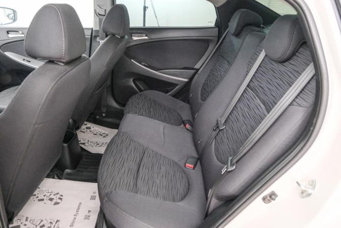 Hyundai Solaris I Рестайлинг с пробегом 2015 года, цена 1 199 000 рублей, 163800 км, седан, Автокод Объявления