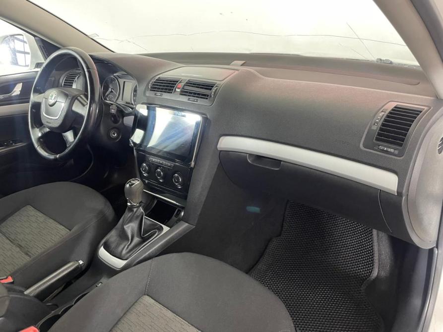Skoda Octavia II (A5) Рестайлинг Воронеж  - изображение 9