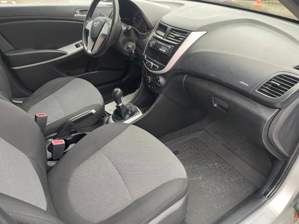 Hyundai Solaris I с пробегом 2013 года, цена 419 900 рублей, 247777 км, седан, Автокод Объявления