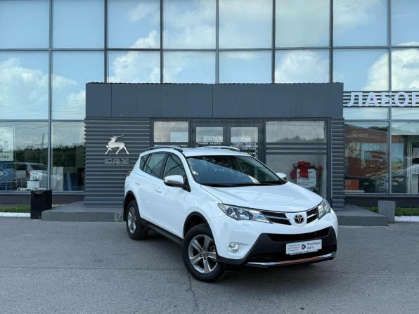 Toyota RAV4 IV (XA40) с пробегом 2015 года, цена 2 350 000 рублей, 114000 км, внедорожник, Автокод Объявления