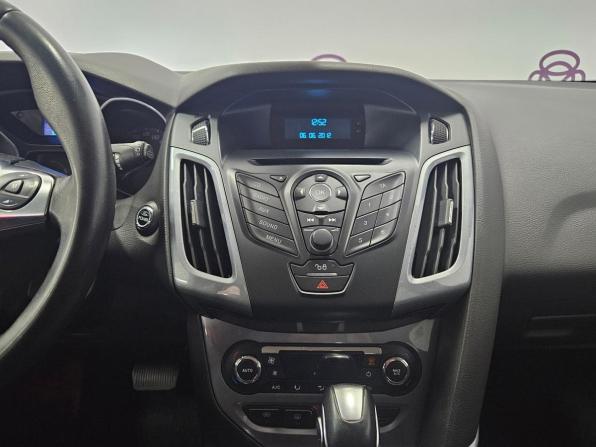 Ford Focus III с пробегом 2012 года, цена 555 000 рублей, 150059 км, хэтчбек, Автокод Объявления