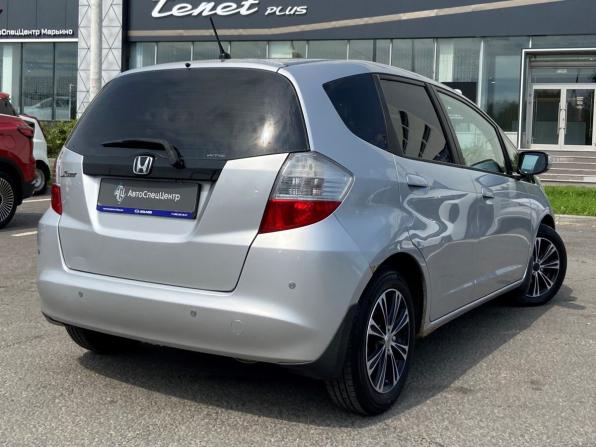Honda Jazz II с пробегом 2009 года, цена 548 000 рублей, 140000 км, хэтчбек, Автокод Объявления