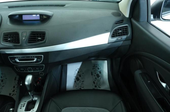 Renault Megane III с пробегом 2011 года, цена 699 000 рублей, 155000 км, хэтчбек, Автокод Объявления