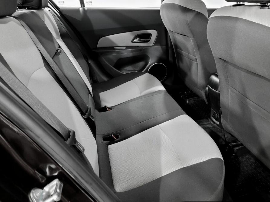 Chevrolet Cruze I Рестайлинг Москва  - изображение 12