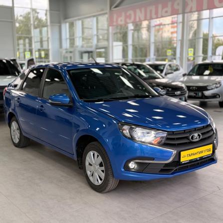 Lada (ВАЗ) Granta I Рестайлинг с пробегом 2022 года, цена 671 000 рублей, 111892 км, хэтчбек, Автокод Объявления