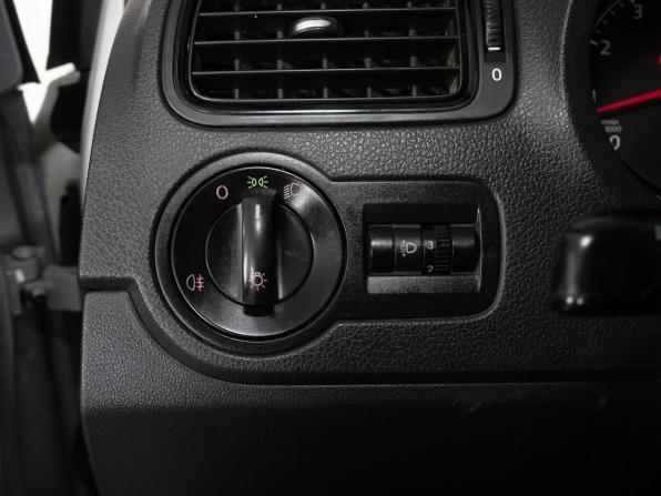 Volkswagen Polo V с пробегом 2014 года, цена 699 000 рублей, 164302 км, седан, Автокод Объявления