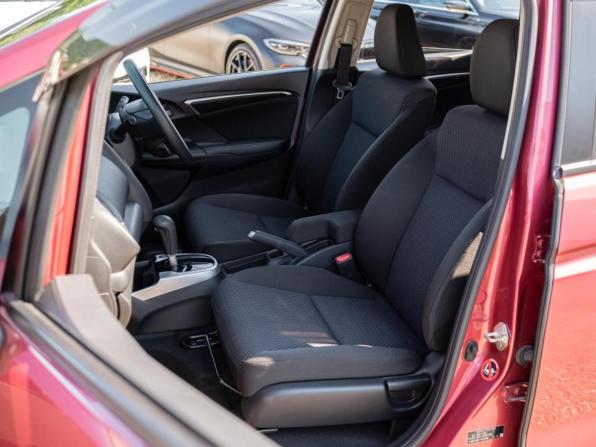 Honda Fit III Рестайлинг с пробегом 2019 года, цена 1 182 000 рублей, 71953 км, хэтчбек, Автокод Объявления