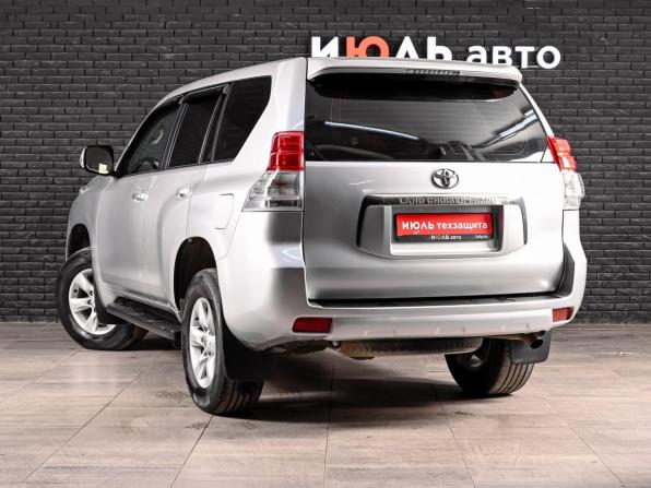 Toyota Land Cruiser Prado 150 Series с пробегом 2013 года, цена 2 500 000 рублей, 193988 км, внедорожник, Автокод Объявления
