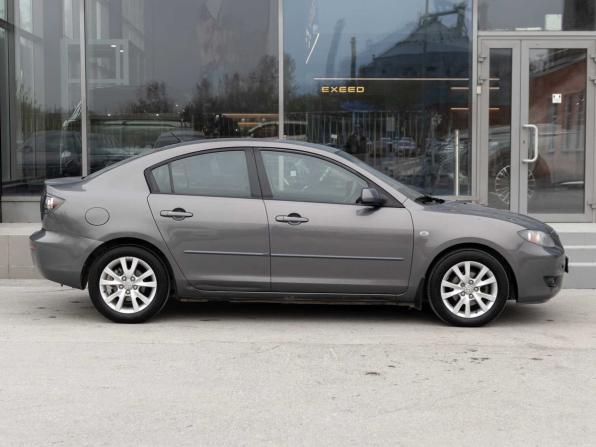 Mazda 3 I (BK) Рестайлинг с пробегом 2006 года, цена 600 000 рублей, 210140 км, седан, Автокод Объявления