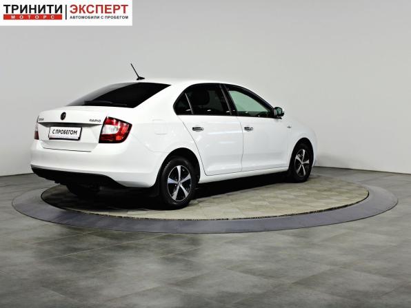 Skoda Rapid I Рестайлинг с пробегом 2019 года, цена 1 357 000 рублей, 84580 км, лифтбек, Автокод Объявления