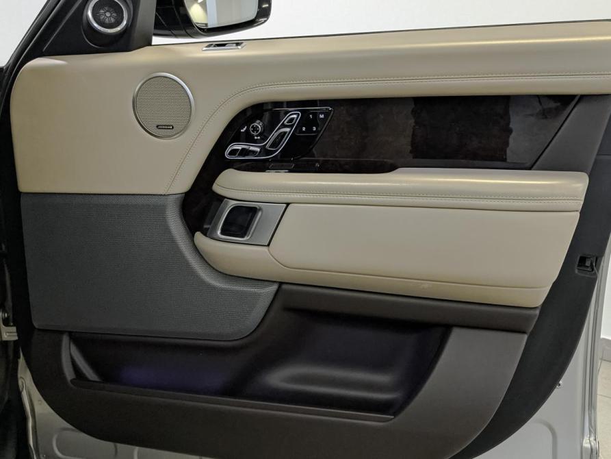 Land Rover Range Rover IV Рестайлинг Санкт-Петербург  - изображение 25
