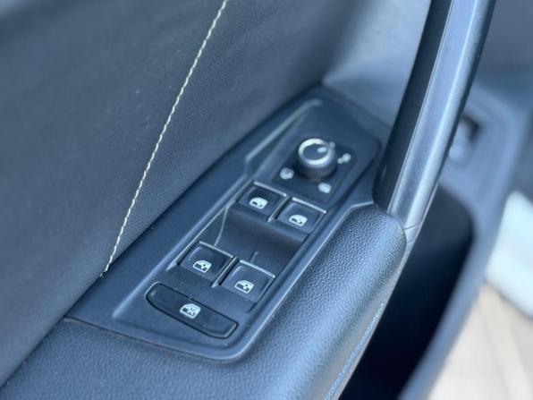 Volkswagen Tiguan II Рестайлинг с пробегом 2021 года, цена 4 050 000 рублей, 97300 км, внедорожник, Автокод Объявления
