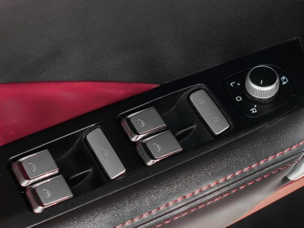 Geely Coolray I с пробегом 2022 года, цена 1 980 000 рублей, 33074 км, внедорожник, Автокод Объявления
