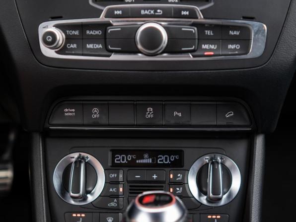 Audi RS Q3 I (8U) с пробегом 2013 года, цена 2 075 000 рублей, 179073 км, внедорожник, Автокод Объявления
