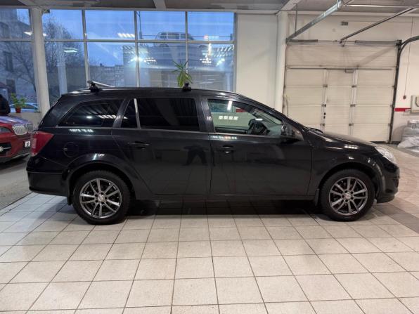 Opel Astra H Рестайлинг с пробегом 2014 года, цена 589 000 рублей, 243000 км, универсал, Автокод Объявления