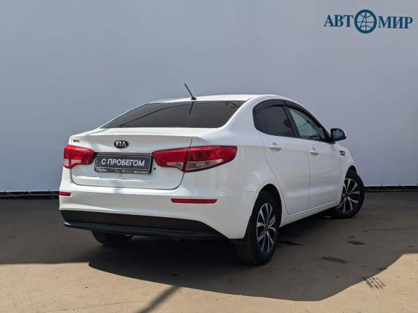 Kia Rio III Рестайлинг с пробегом 2016 года, цена 879 000 рублей, 124718 км, седан, Автокод Объявления