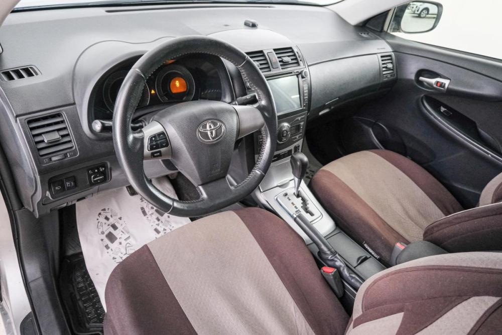 Toyota Corolla X (E140 E150) Рестайлинг Красноярск  - изображение 9